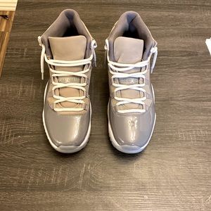Air Jordan 11 Retro Cool Grey Size 10.5